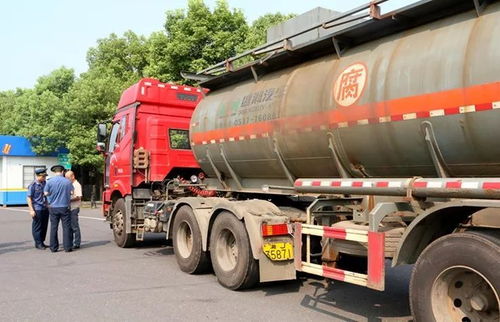 嚴管重罰，湘潭市道路運輸管理處推進隱患清零的集裝箱道路運輸管理方法